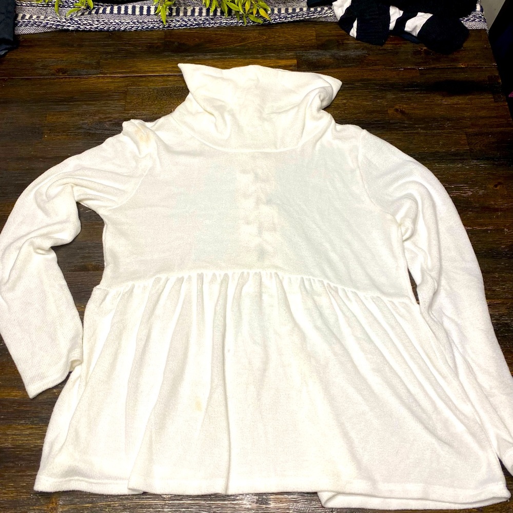 Maurice’s lace up the back sweater